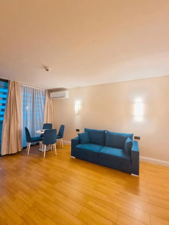Sea View Aparthotel In Batumi